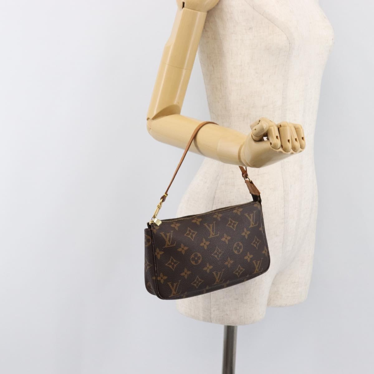 LOUIS VUITTON Monogram Pochette Accessoires Pouch M51980 LV Auth 203031