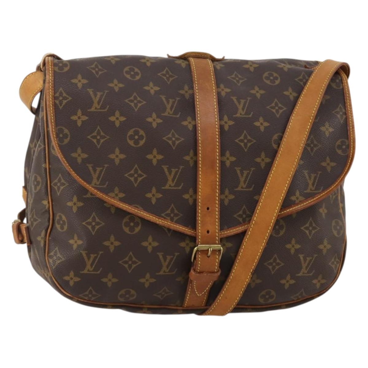 LOUIS VUITTON Monogram Saumur 35 Shoulder Bag M42254 LV Auth 203105