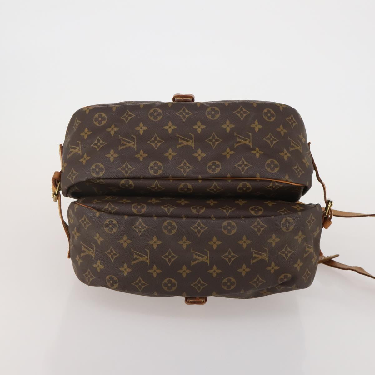 LOUIS VUITTON Monogram Saumur 35 Shoulder Bag M42254 LV Auth 203105