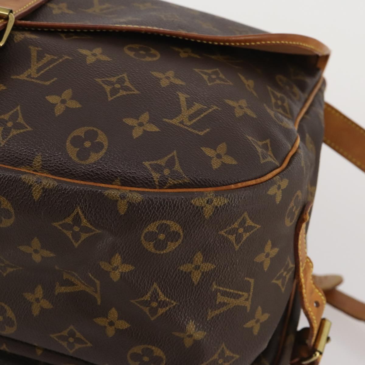 LOUIS VUITTON Monogram Saumur 35 Shoulder Bag M42254 LV Auth 203105
