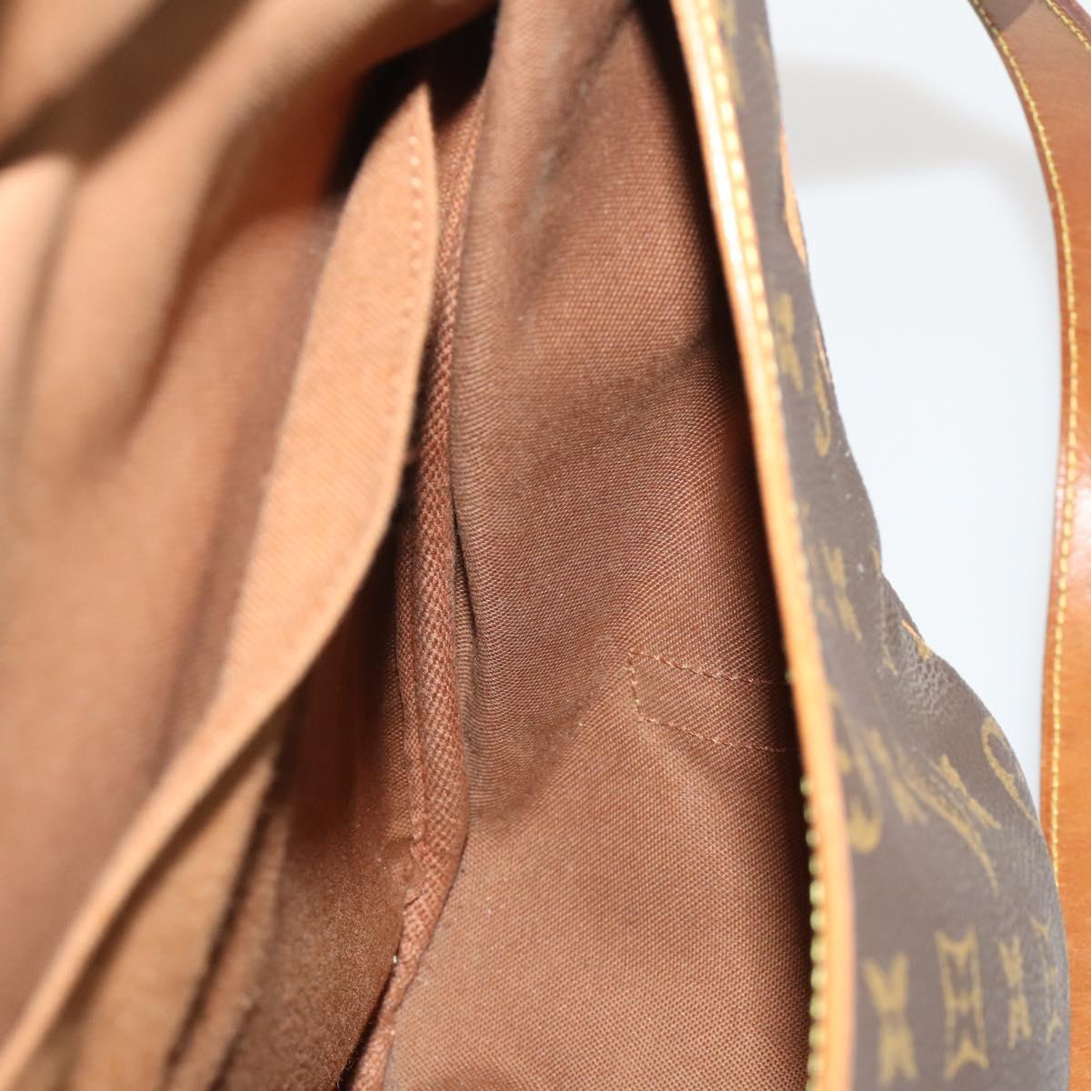 LOUIS VUITTON Monogram Saumur 35 Shoulder Bag M42254 LV Auth 203105