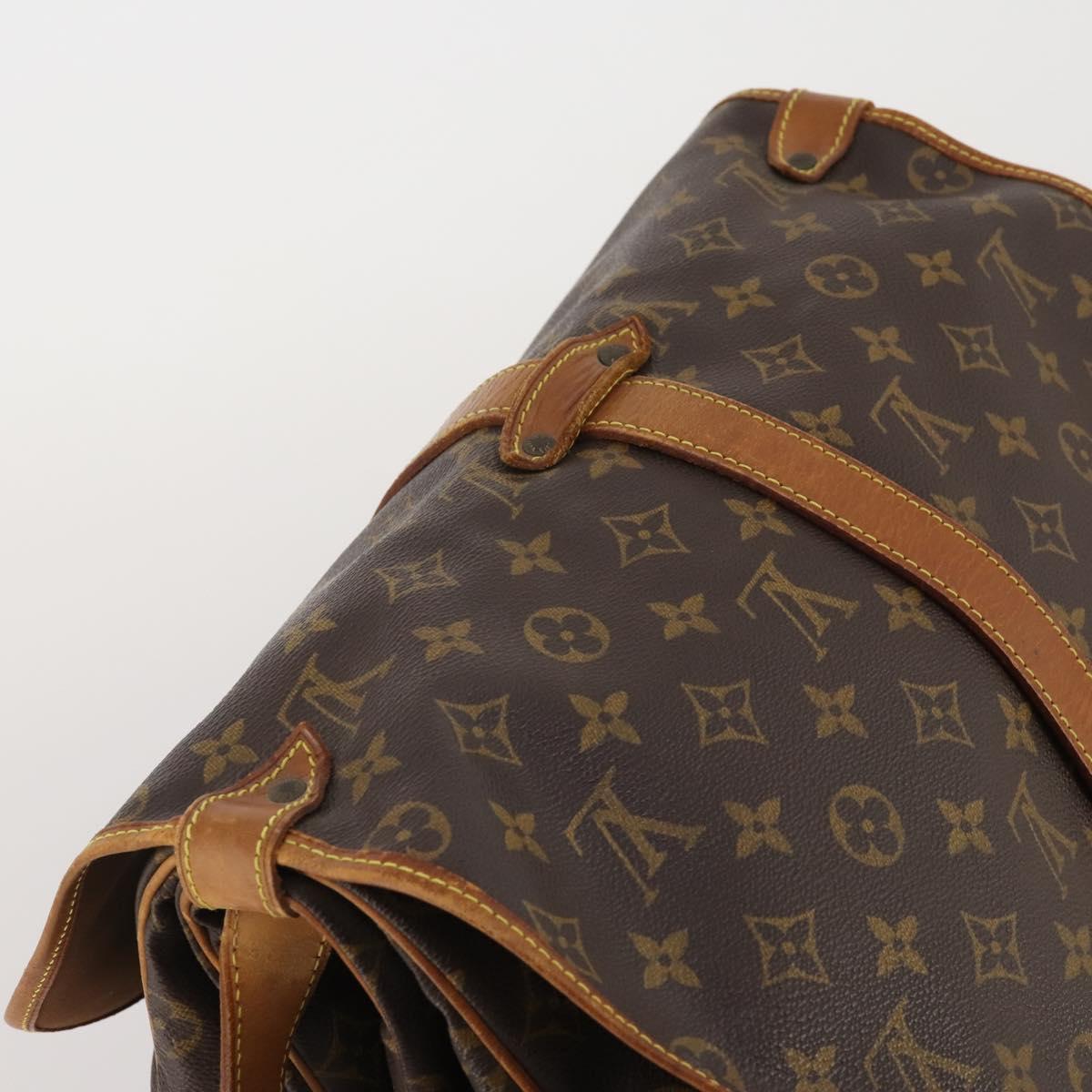 LOUIS VUITTON Monogram Saumur 35 Shoulder Bag M42254 LV Auth 203105