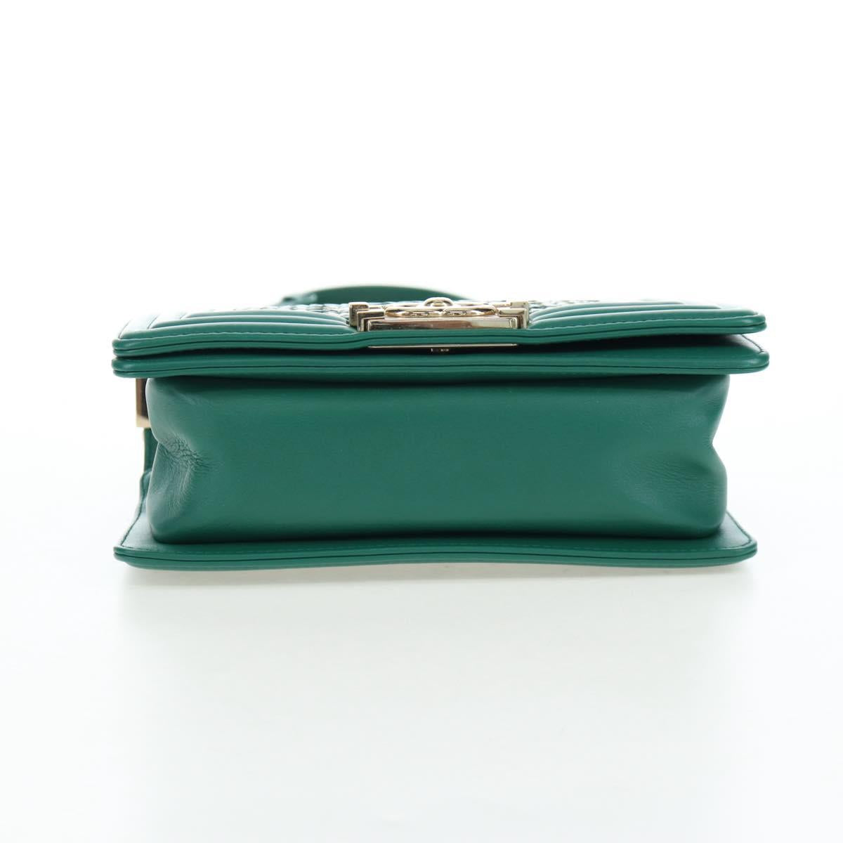 CHANEL Boy Chanel 20 Chain Shoulder Bag Leather Green Gold CC Auth 203249SAM