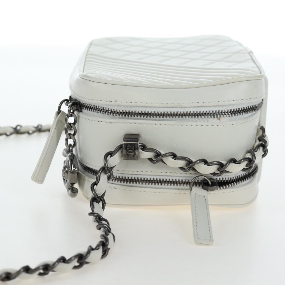 CHANEL Boy Chanel Chain Shoulder Camera Bag Lamb Skin White CC Auth 203260V