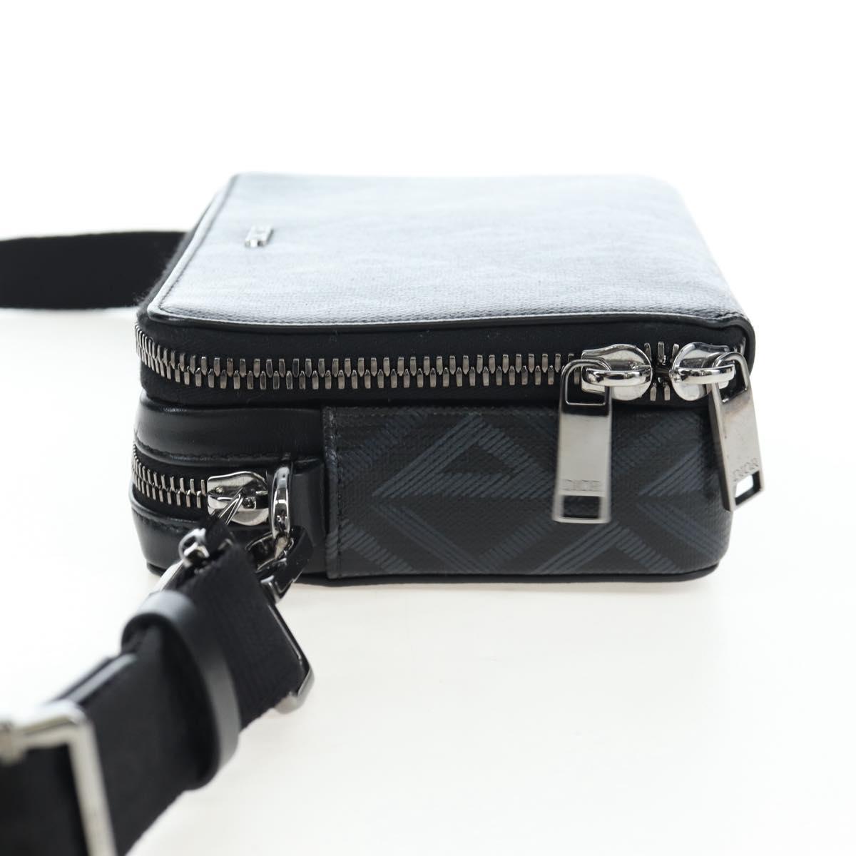 Christian Dior CD Diamond Messenger Shoulder Pouch PVC Black Silver Auth 203261V