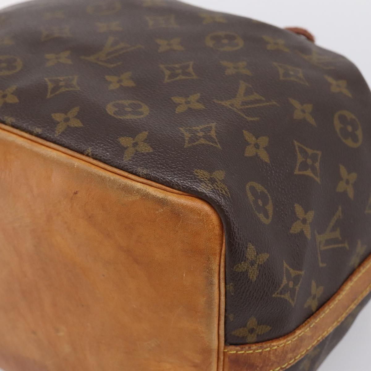 LOUIS VUITTON Monogram Petit Noe Shoulder Bag M42226 LV Auth 203276