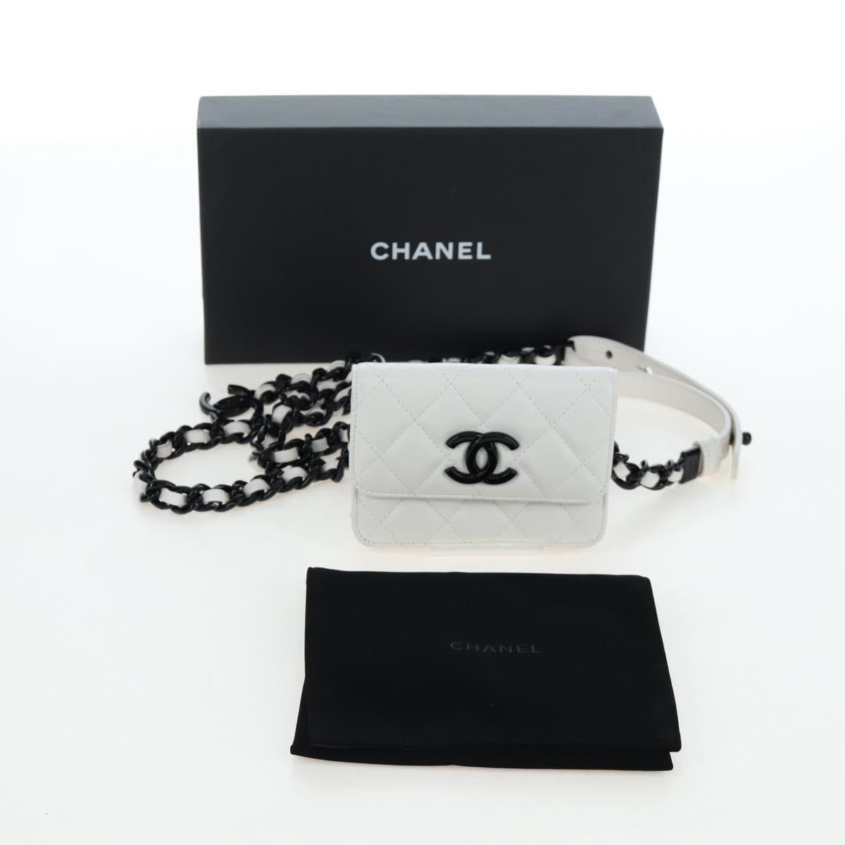 CHANEL Matelasse Chain Waist Bag Caviar Skin White CC Auth 203326M
