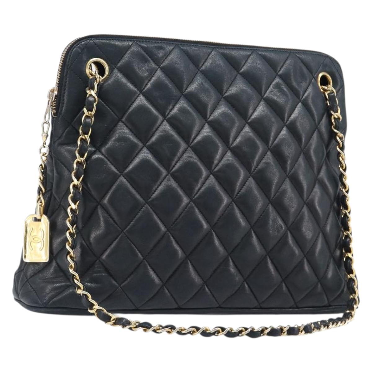 CHANEL Matelasse Chain Shoulder Bag Lamb Skin Black Gold CC Auth 203481V