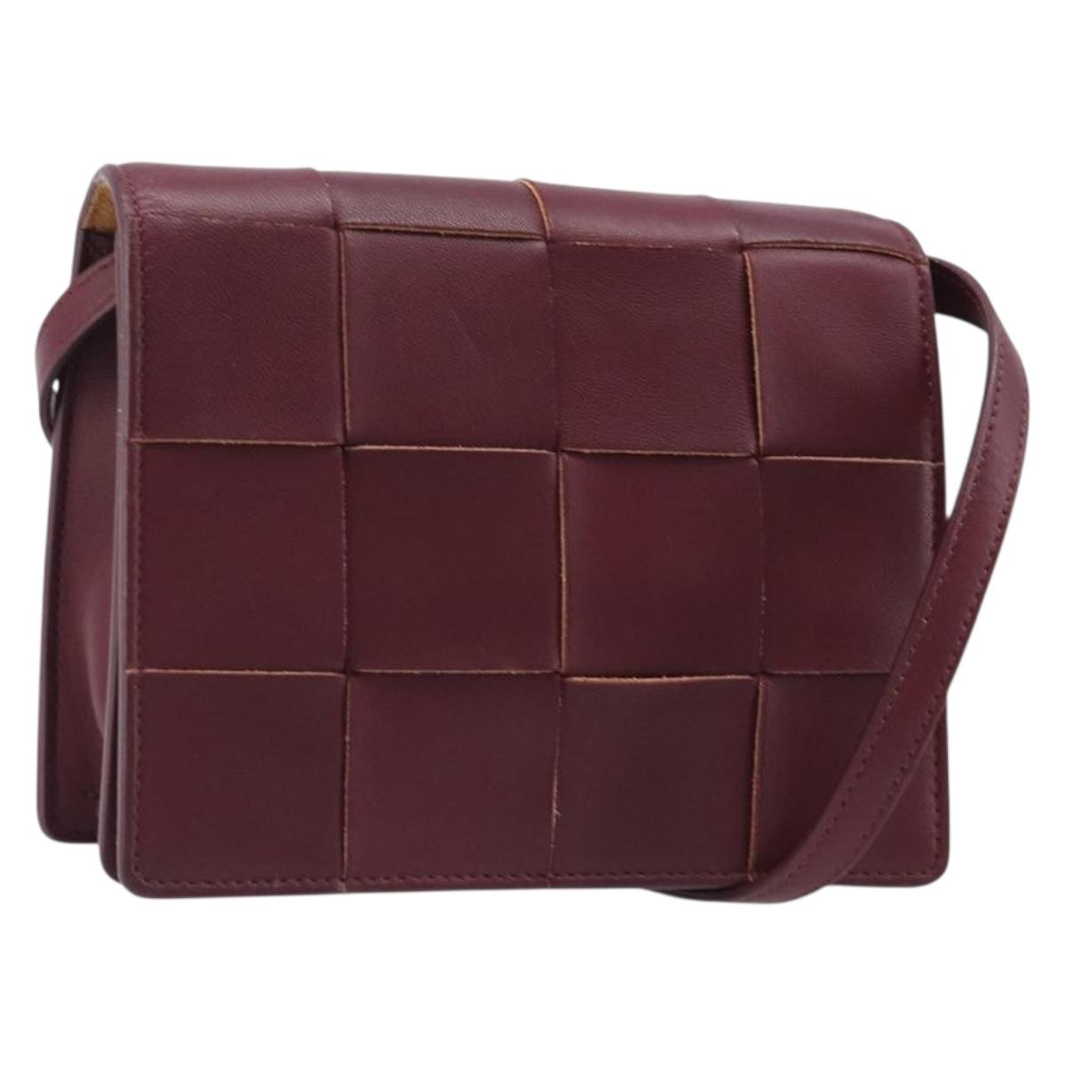 BOTTEGA VENETA MAXI INTRECCIATO Shoulder Bag Leather Bordeaux Gold Auth 203617V