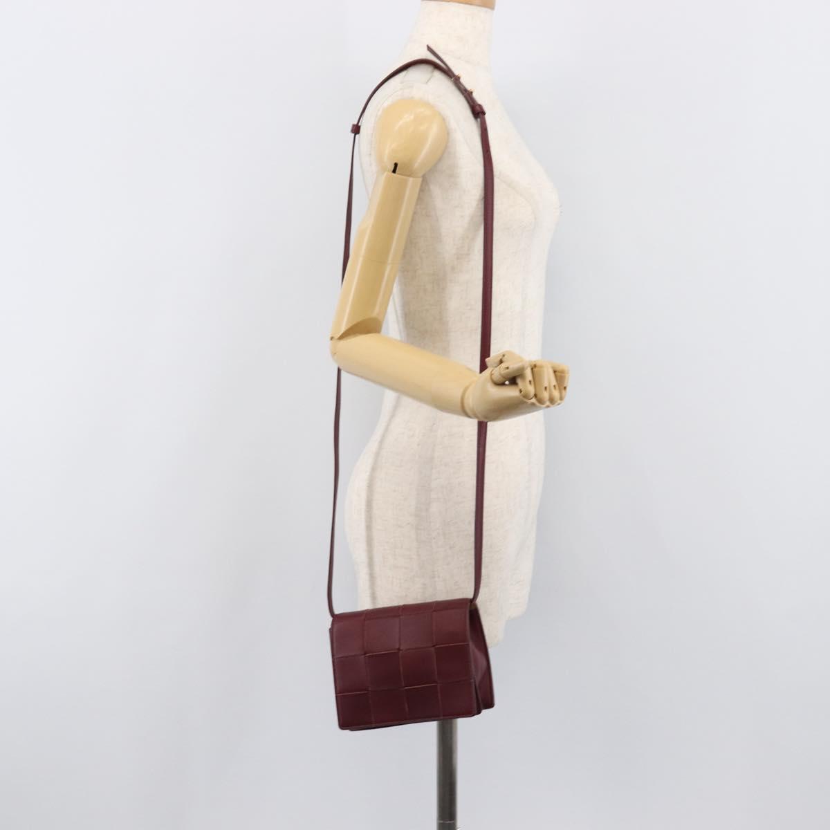 BOTTEGA VENETA MAXI INTRECCIATO Shoulder Bag Leather Bordeaux Gold Auth 203617V