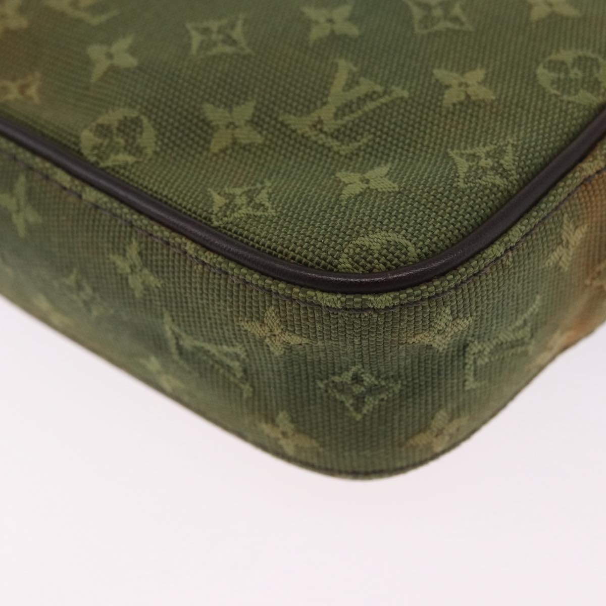 LOUIS VUITTON Monogram Mini Juliet MM Shoulder Bag Khaki M92218 LV Auth 203796