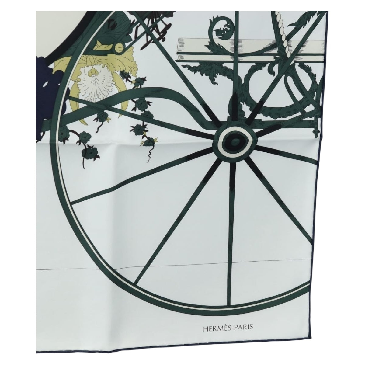 HERMES Carre 90 Scarf Silk Green Auth 203817M