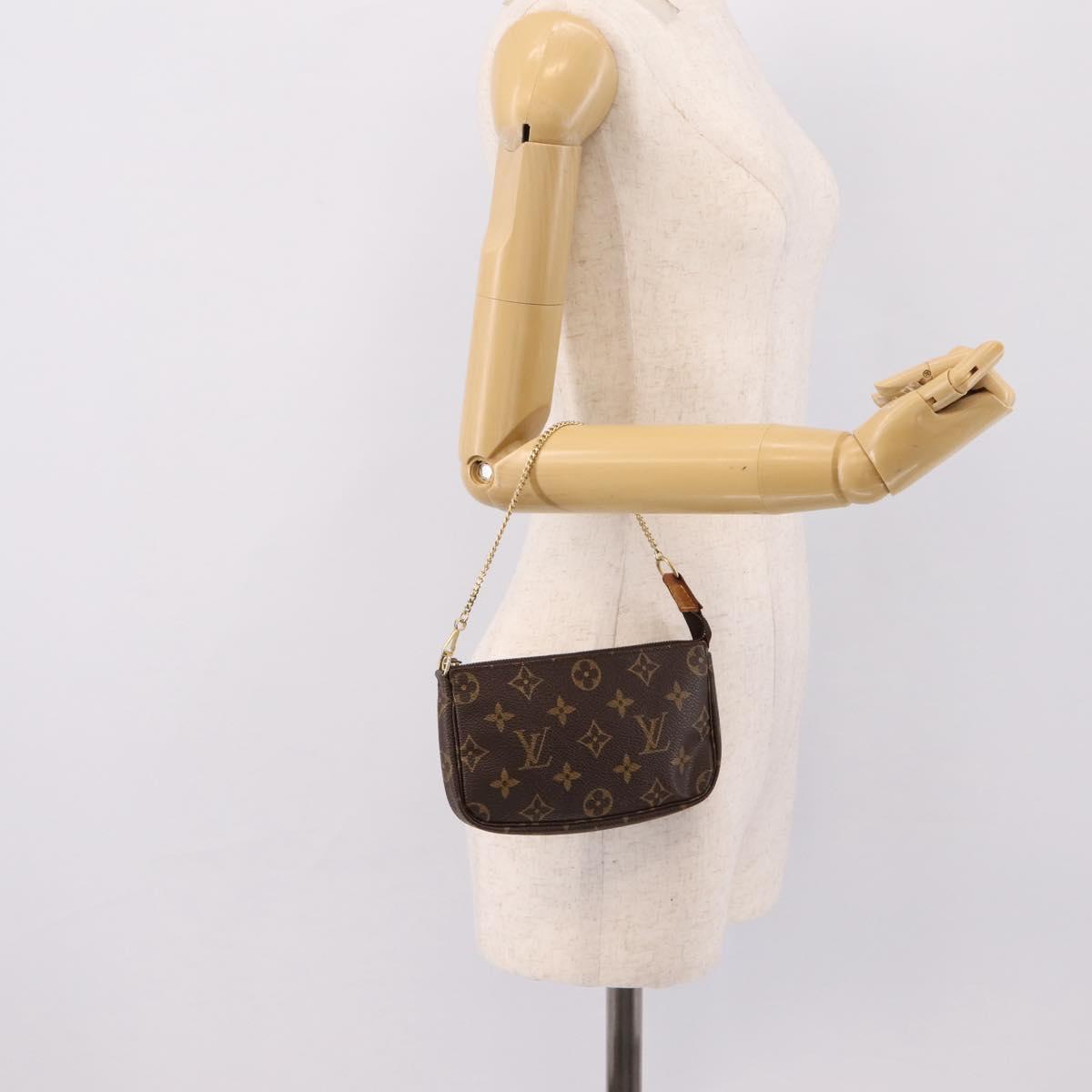 LOUIS VUITTON Monogram Mini Pochette Accessoires Pouch N41667 LV Auth 203908V