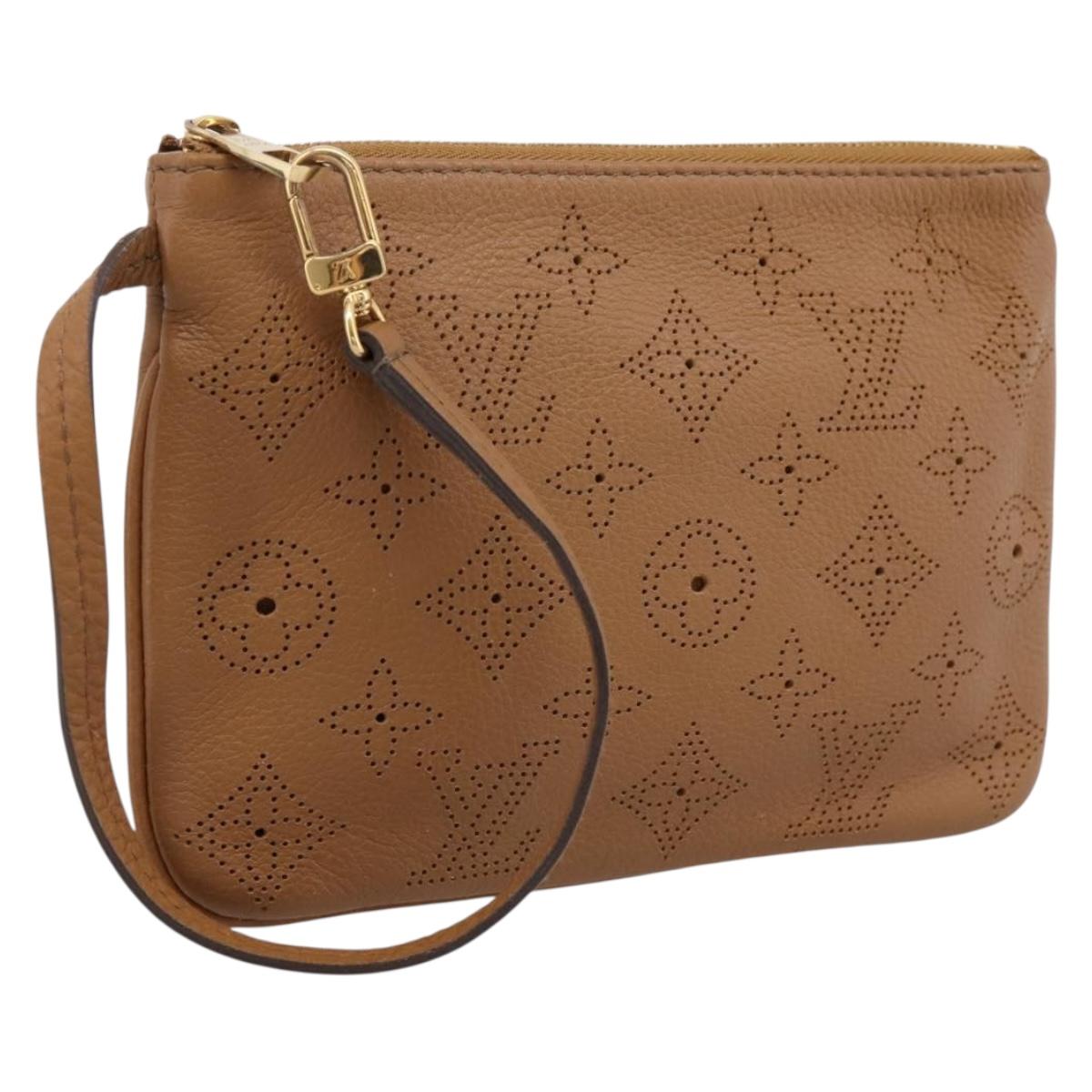 LOUIS VUITTON Mahina Selene PM Pouch Leather Caramel LV Auth 203909V