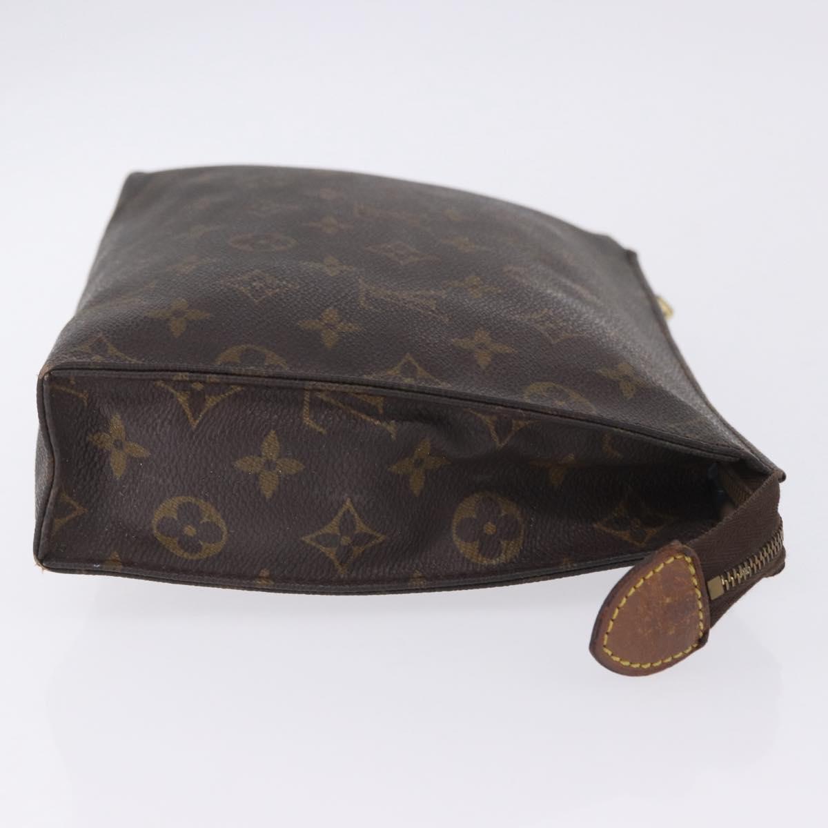 LOUIS VUITTON Monogram Poche Toilette 26 Pouch M47542 LV Auth 204032