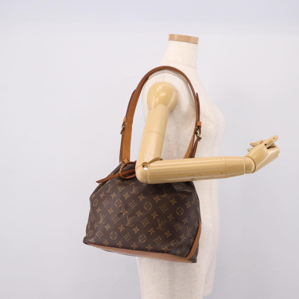 LOUIS VUITTON Monogram Petit Noe Shoulder Bag M42226 LV Auth 204097V