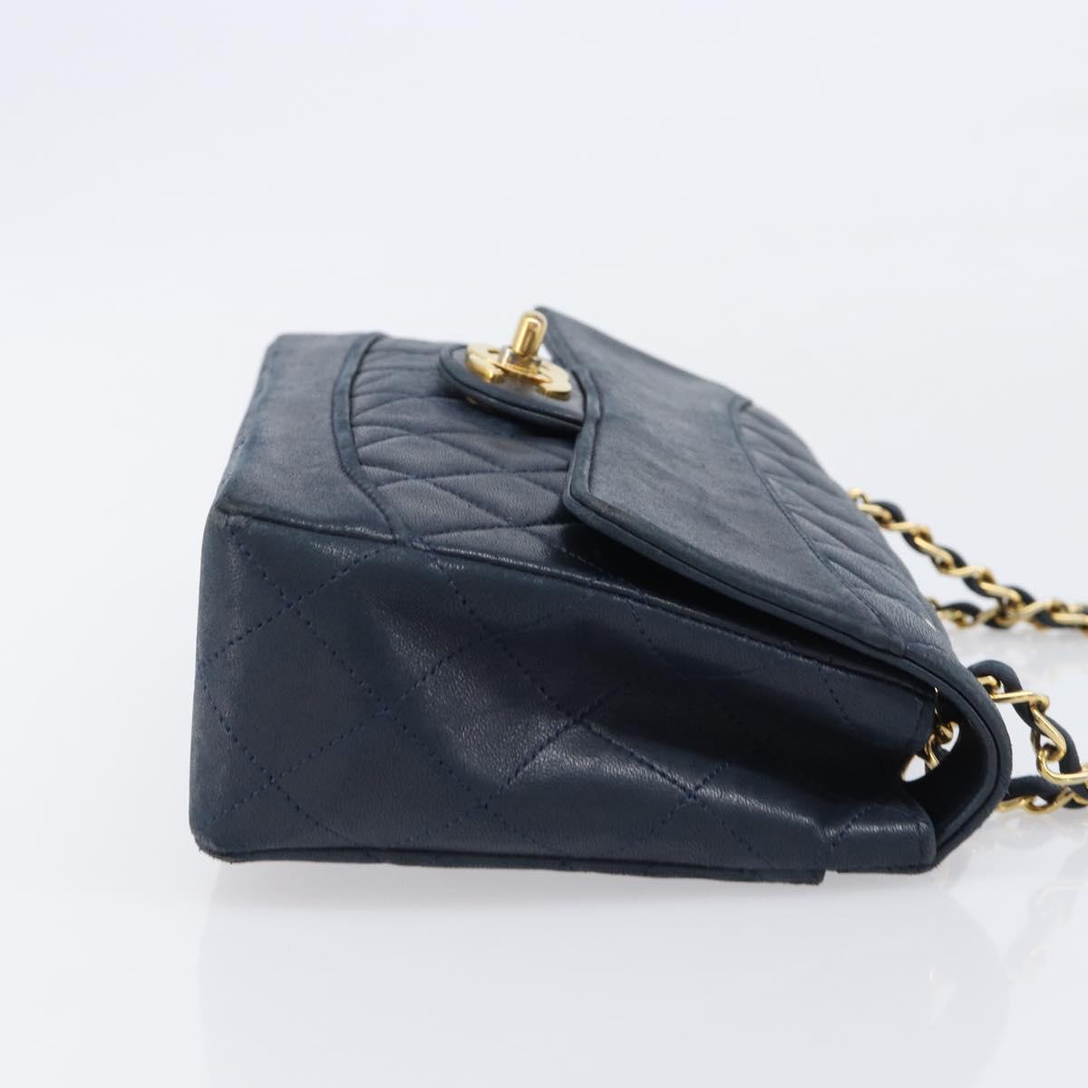 CHANEL Matelasse Chain Shoulder Bag Lamb Skin Navy Gold CC Auth 204122V