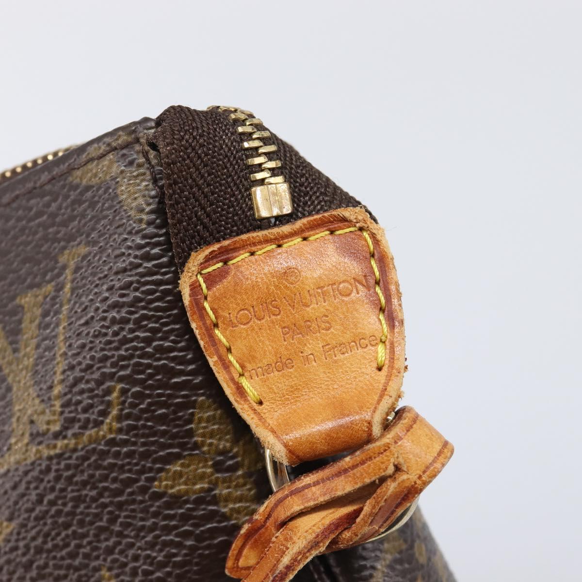LOUIS VUITTON Monogram Pochette Accessoires Pouch M51980 LV Auth 204168