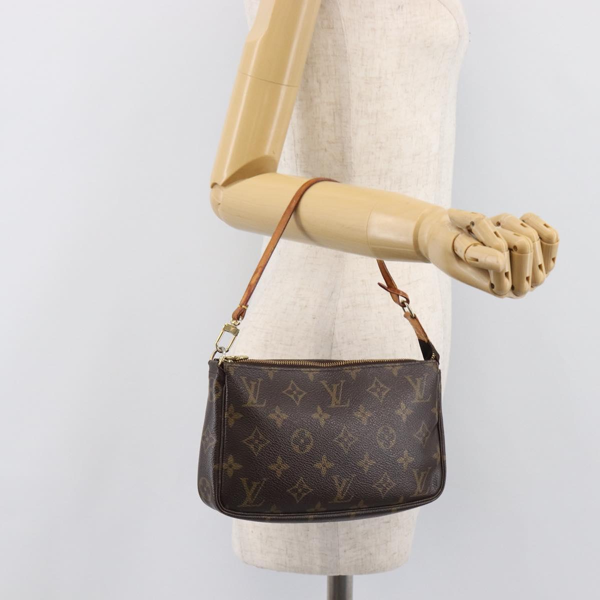 LOUIS VUITTON Monogram Pochette Accessoires Pouch M51980 LV Auth 204168