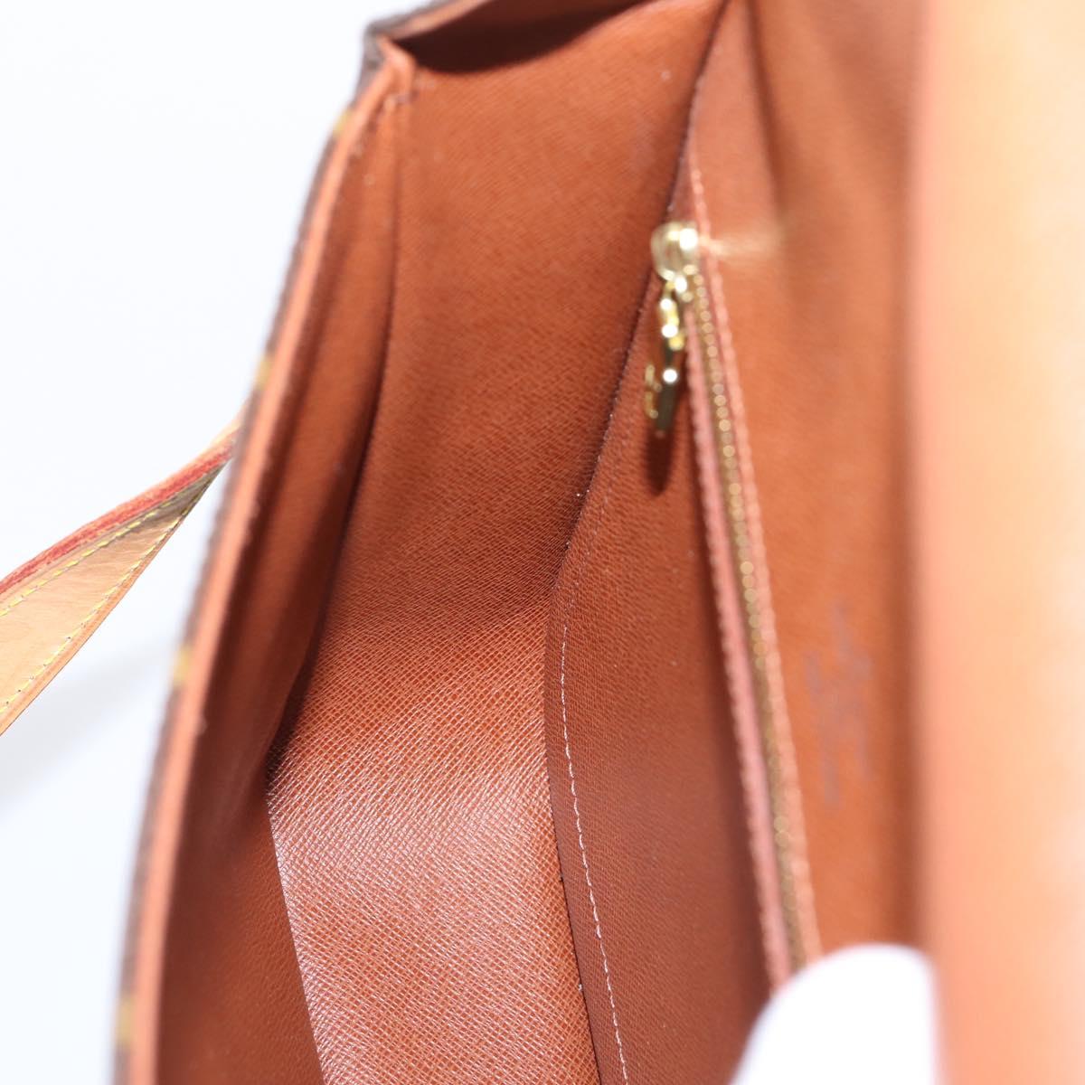 LOUIS VUITTON Monogram Saint Cloud GM Shoulder Bag M51242 LV Auth 204310A