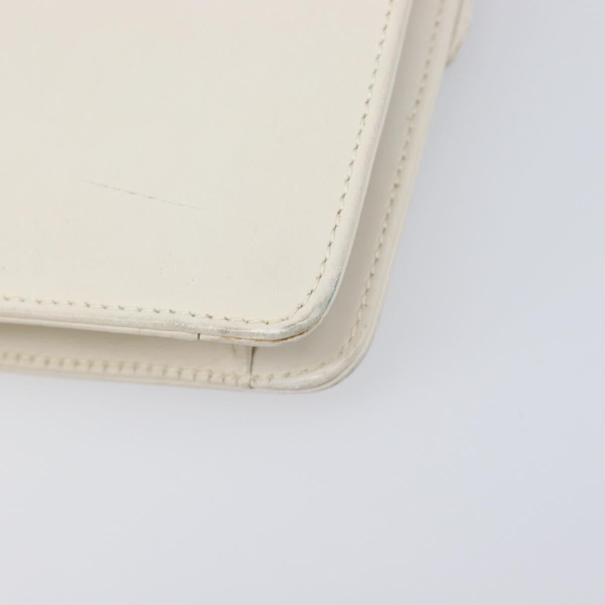 GUCCI Chain Shoulder Bag Leather White Gold Auth 204318