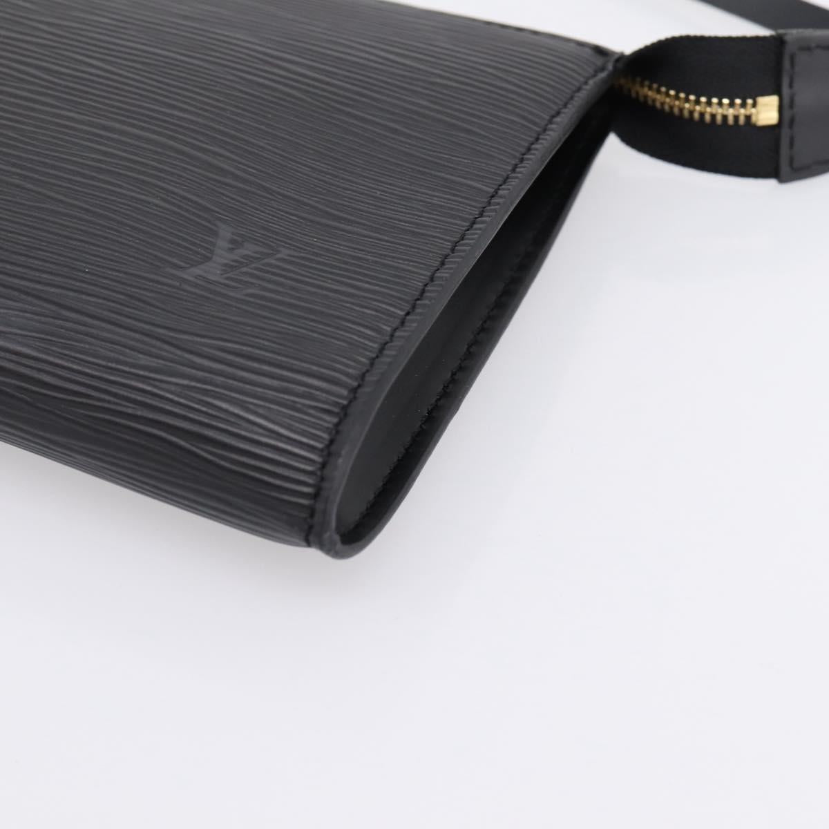 LOUIS VUITTON Epi Pochette Accessoires Pouch Black M52982 LV Auth 204322V