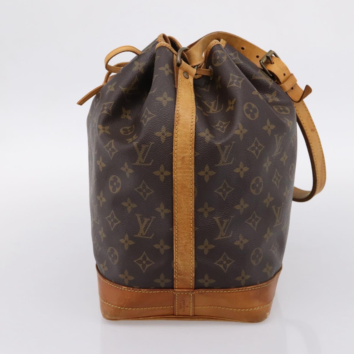 LOUIS VUITTON Monogram Noe Shoulder Bag M42224 LV Auth 204335