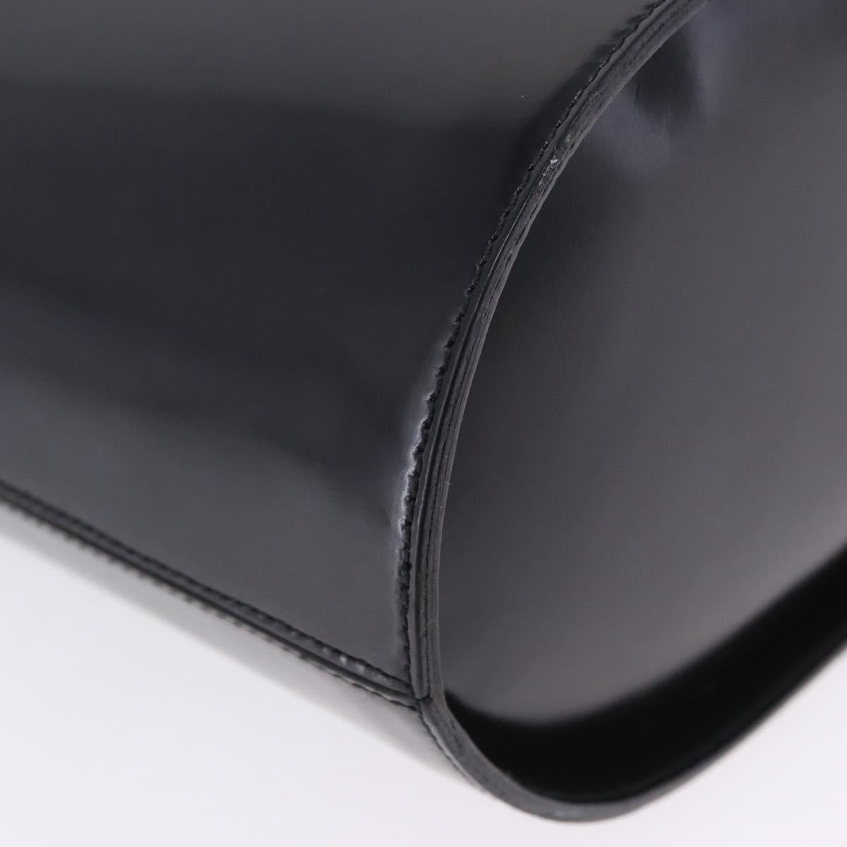 Salvatore Ferragamo Chain Shoulder Bag Patent leather Black Gold Auth 204336