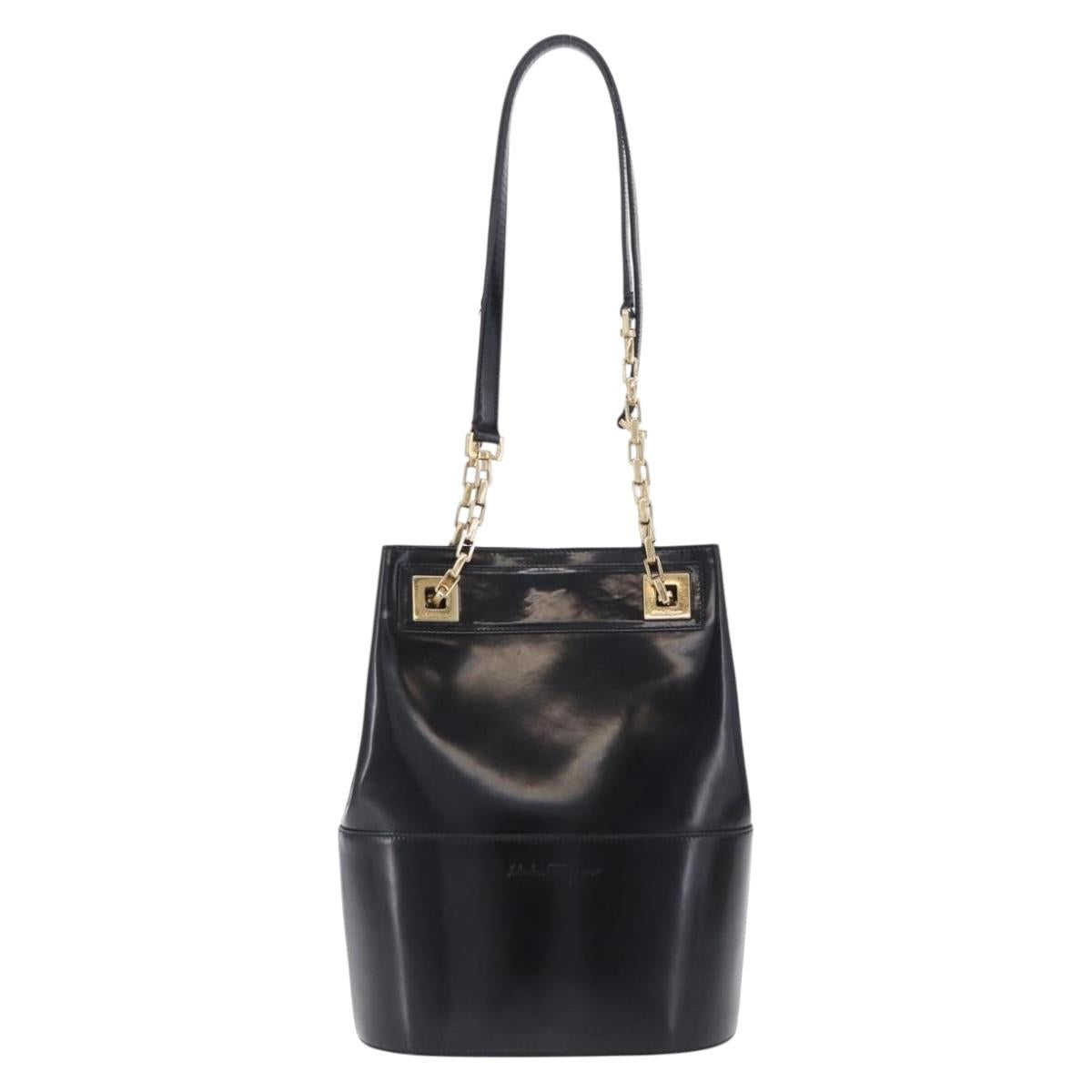 Salvatore Ferragamo Chain Shoulder Bag Patent leather Black Gold Auth 204336