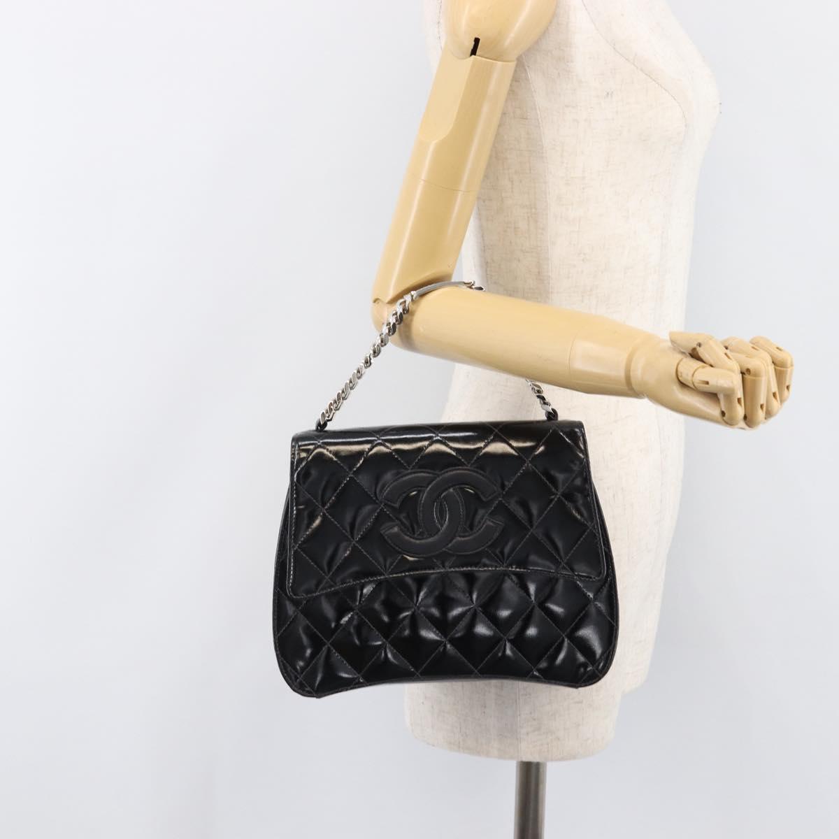 CHANEL Matelasse Chain Hand Bag Patent leather Black Silver CC Auth 204339A