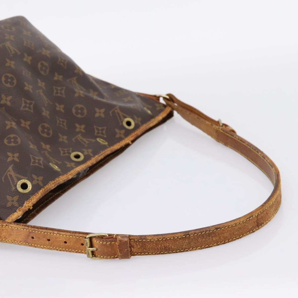 LOUIS VUITTON Monogram Petit Noe Shoulder Bag M42226 LV Auth 204362