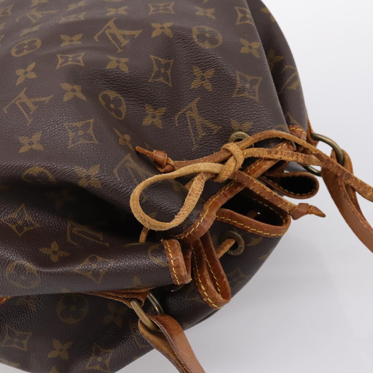 LOUIS VUITTON Monogram Noe Shoulder Bag M42224 LV Auth 204363
