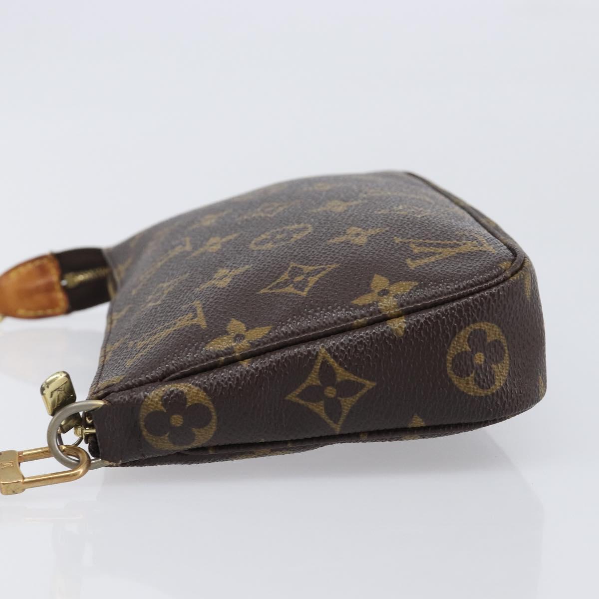 LOUIS VUITTON Monogram Pochette Accessoires Pouch M51980 LV Auth 204385