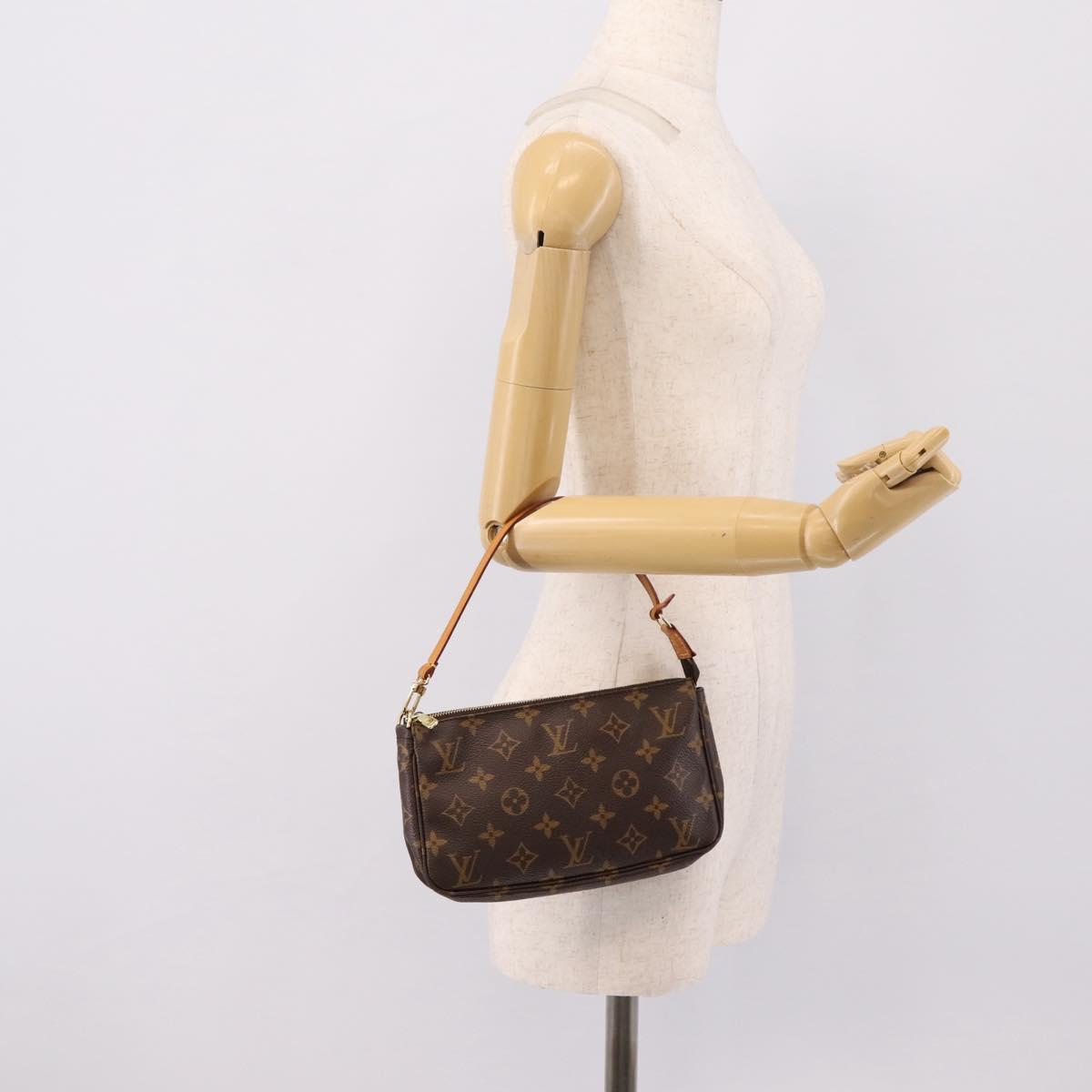 LOUIS VUITTON Monogram Pochette Accessoires Pouch M51980 LV Auth 204389V