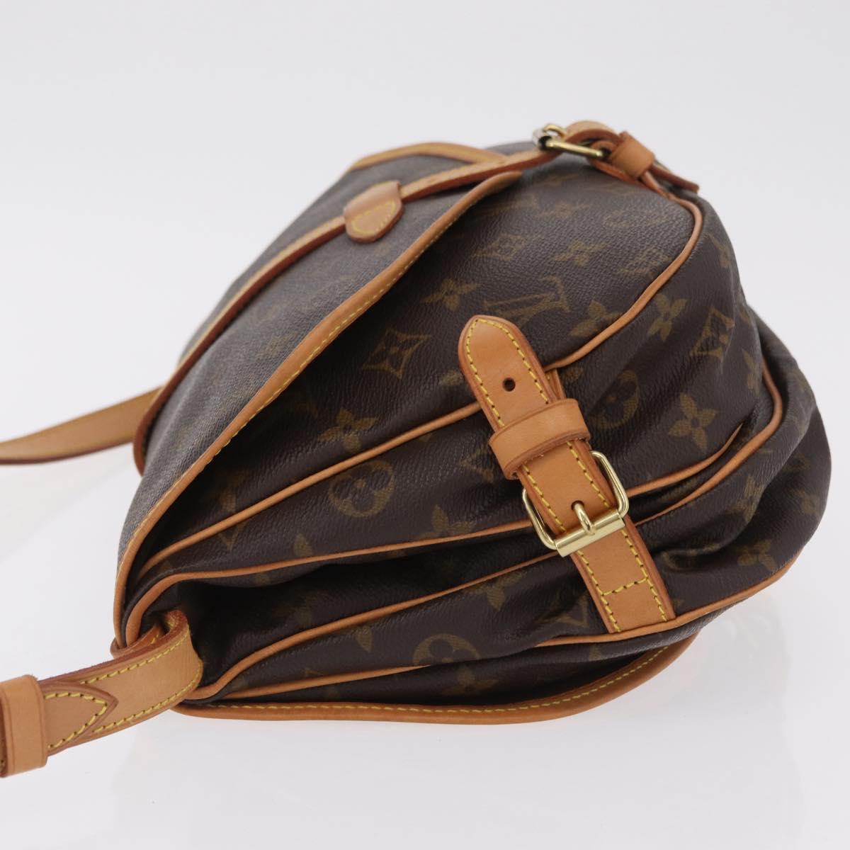 LOUIS VUITTON Monogram Saumur 30 Shoulder Bag M42256 LV Auth 204593A