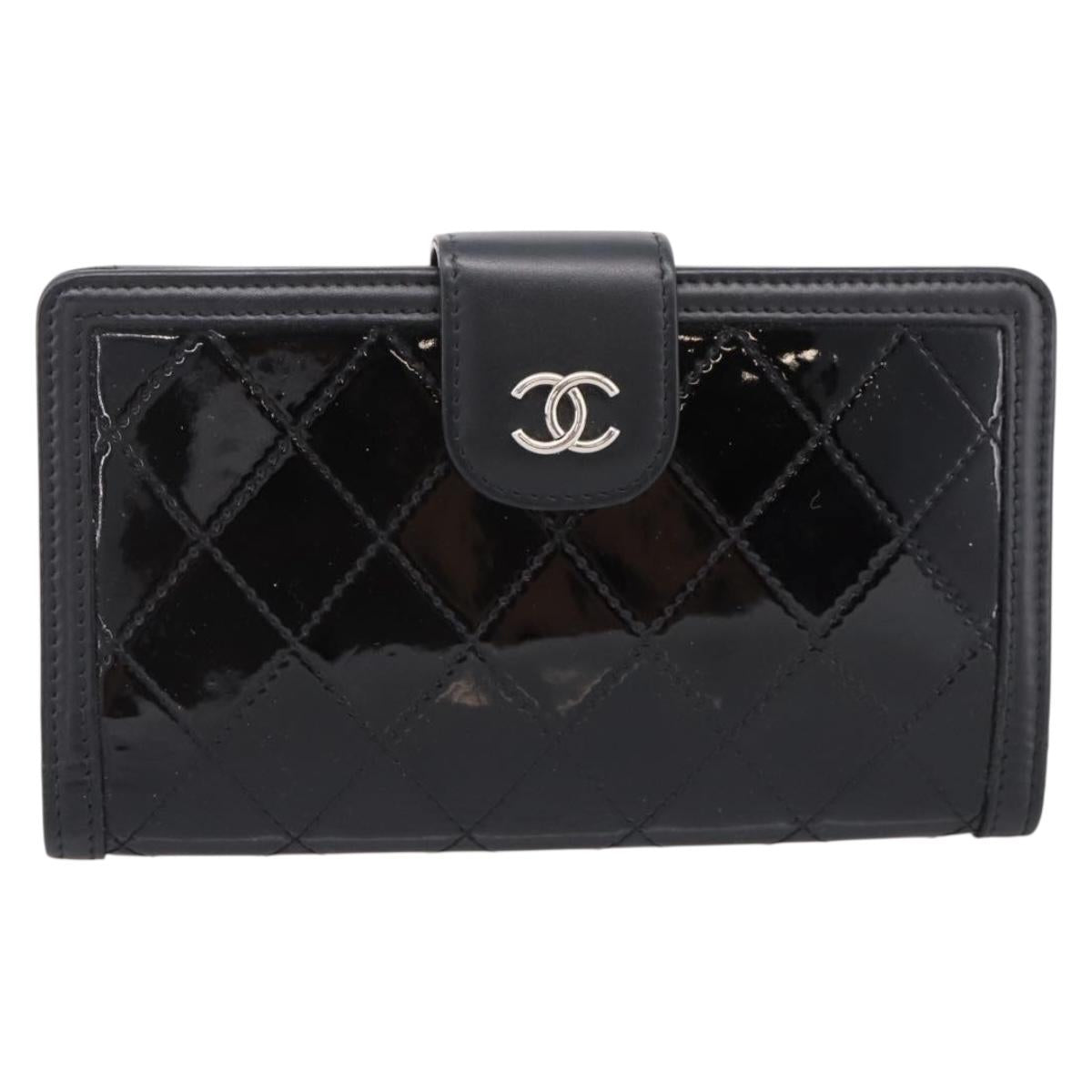 CHANEL Matelasse Long Wallet Patent Leather Black Silver CC Auth 204635