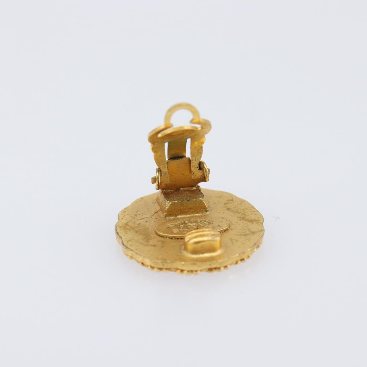 CHANEL Earring Metal Gold Tone CC Auth 204667V