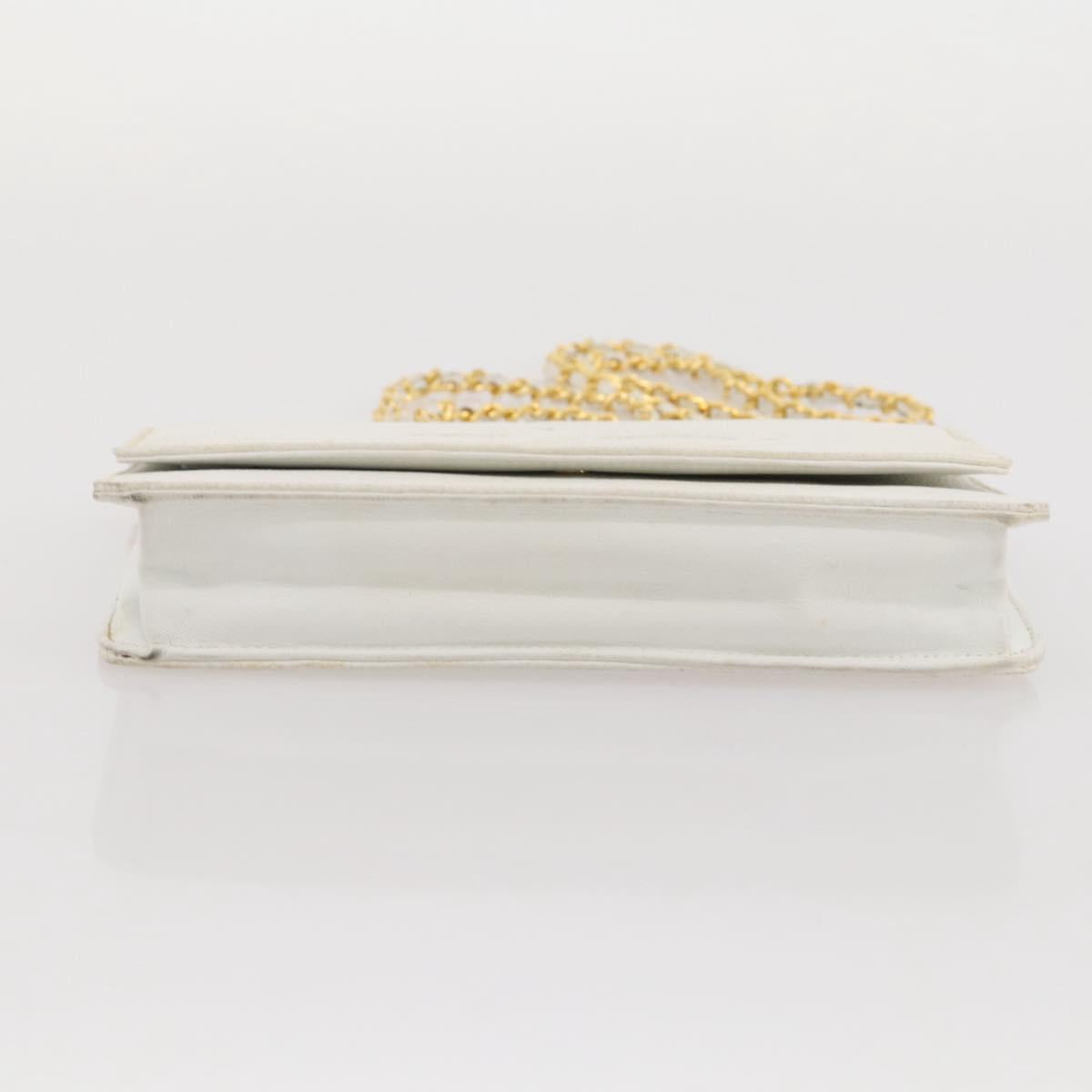 CHANEL Chain Shoulder Bag Caviar Skin White Gold CC Auth 204805