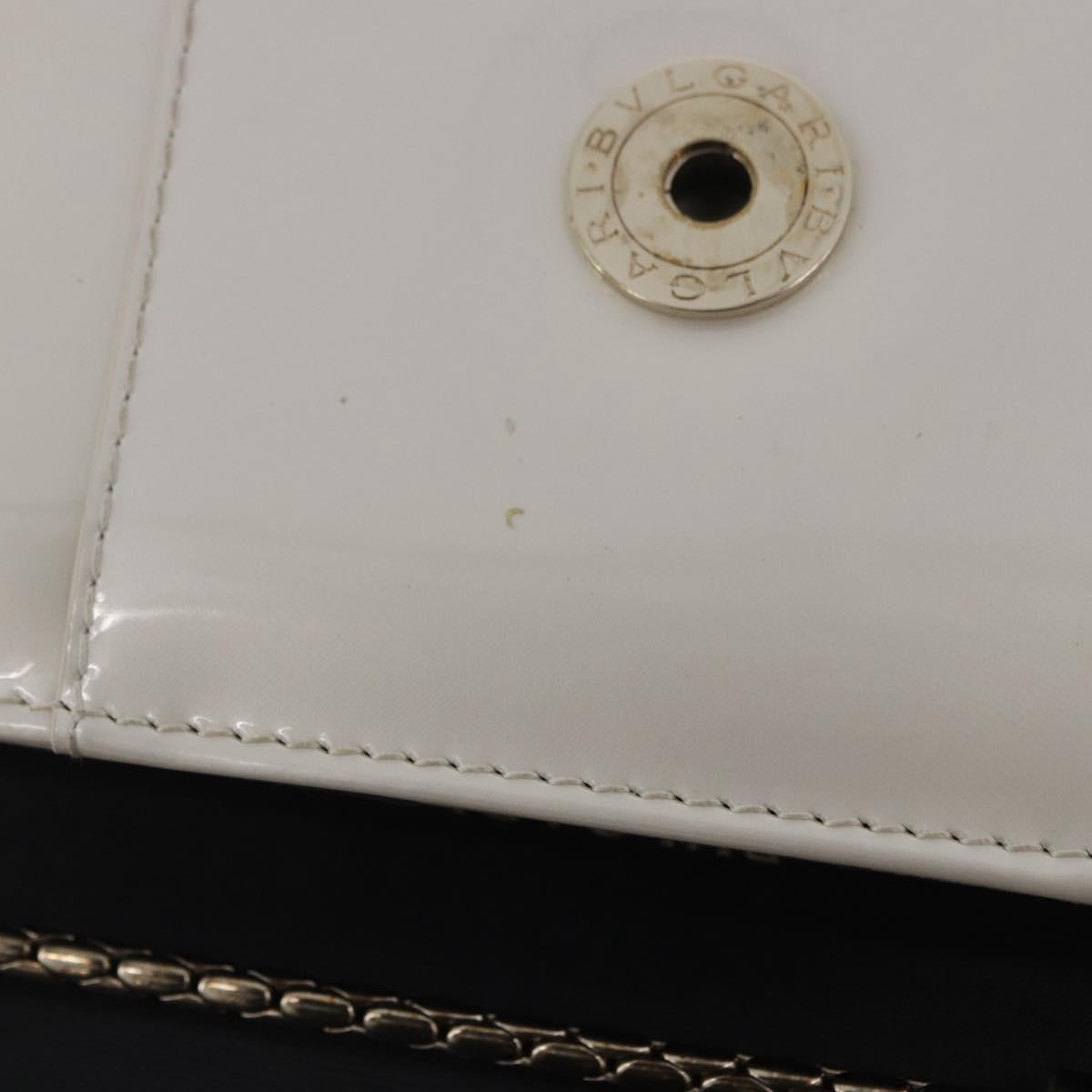 BVLGARI Serpenti Chain Shoulder Bag Patent Leather White Gold Auth 204809A
