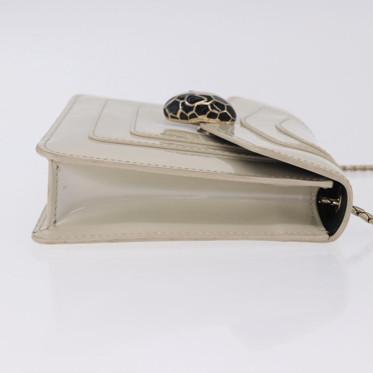 BVLGARI Serpenti Chain Shoulder Bag Patent Leather White Gold Auth 204809A