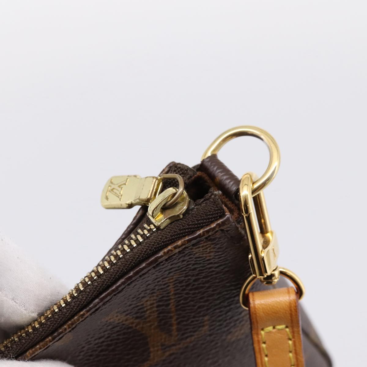LOUIS VUITTON Monogram Pochette Accessoires Pouch M51980 LV Auth 204818V