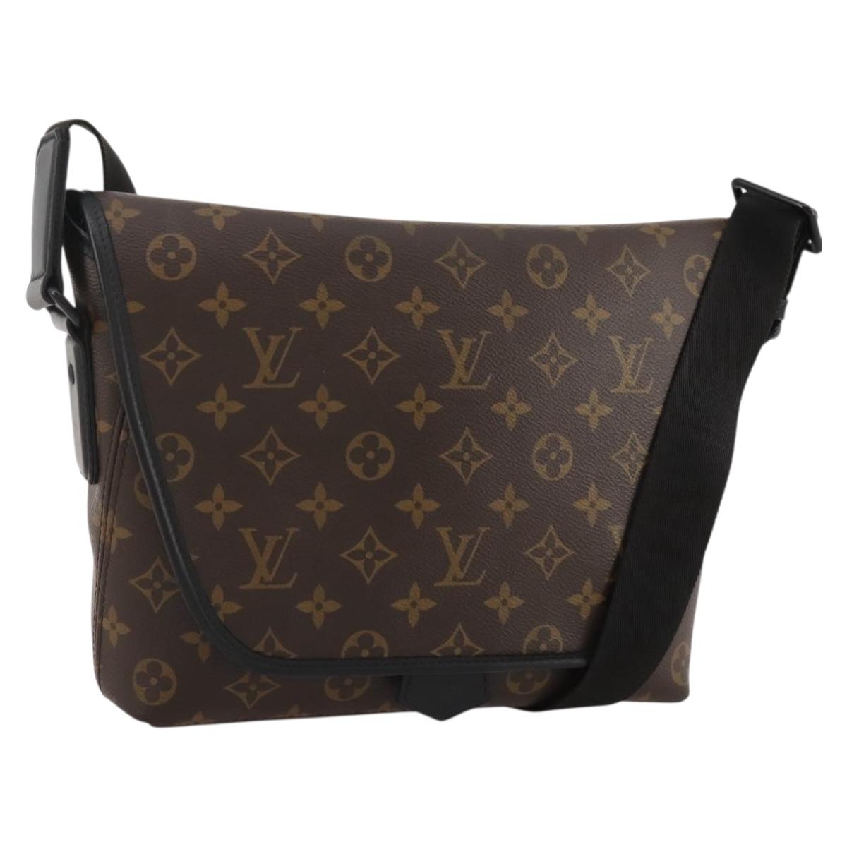 LOUIS VUITTON Monogram Macassar Magnetic Messenger Bag M45557 LV Auth 204827V