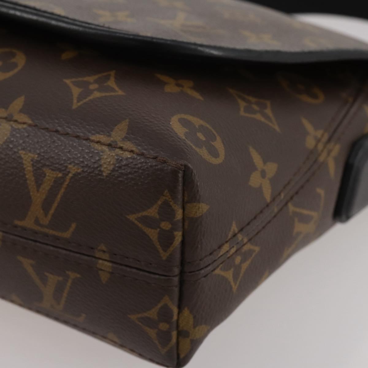 LOUIS VUITTON Monogram Macassar Magnetic Messenger Bag M45557 LV Auth 204827V