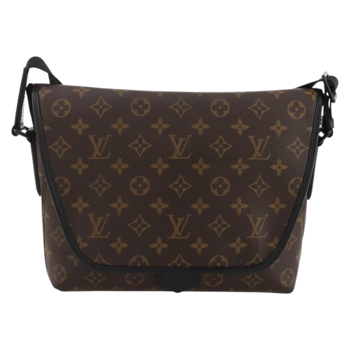LOUIS VUITTON Monogram Macassar Magnetic Messenger Bag M45557 LV Auth 204827V