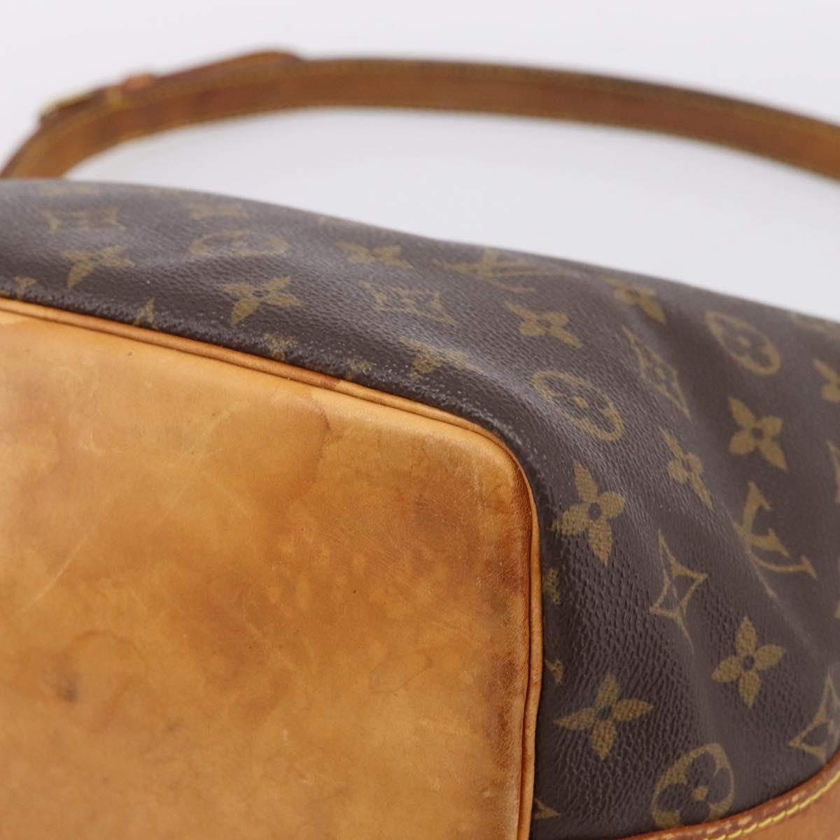 LOUIS VUITTON Monogram Petit Noe Shoulder Bag M42226 LV Auth 204876