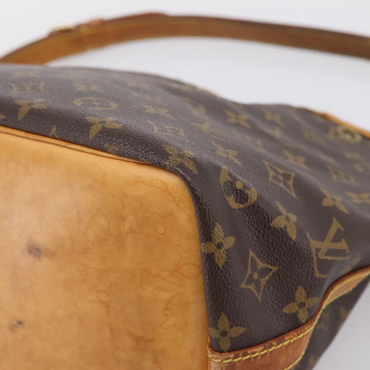 LOUIS VUITTON Monogram Petit Noe Shoulder Bag M42226 LV Auth 204876