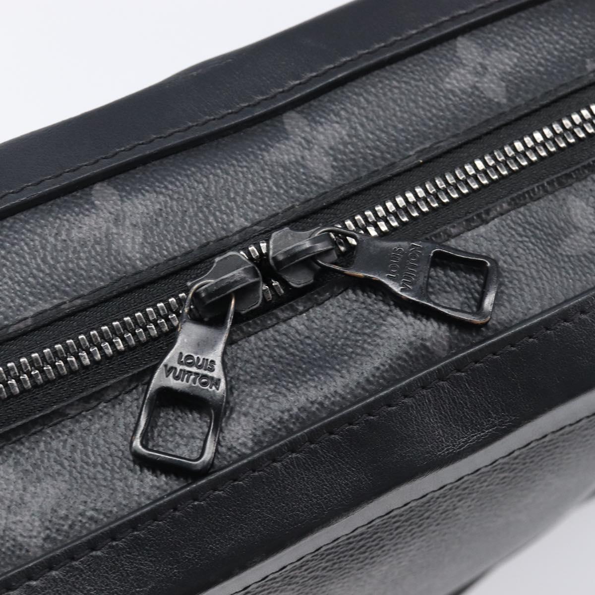 LOUIS VUITTON Monogram Eclipse Soft Trunk Shoulder Bag M44730 LV Auth 204879M