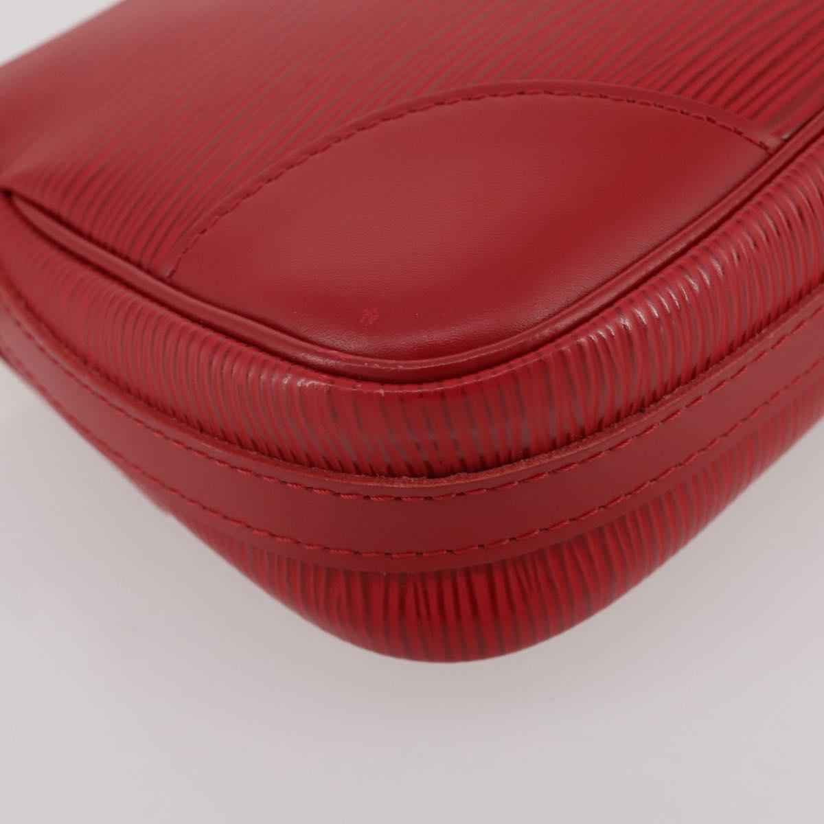 LOUIS VUITTON Epi Pochette Segur Shoulder Bag Red M5888E LV Auth 204884V