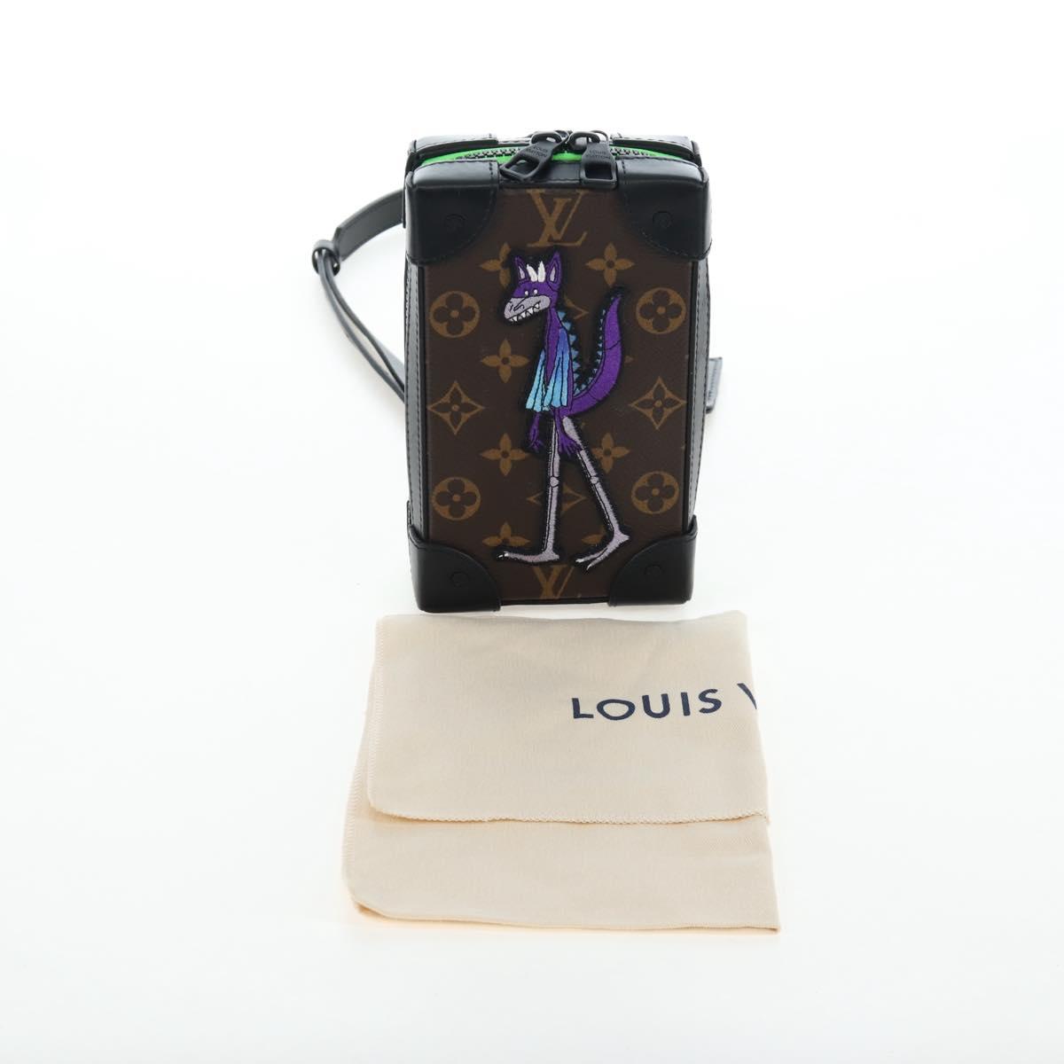LOUIS VUITTON Monogram LV Friends Soft Trunk Phone Box M80144 LV Auth 204888SAM