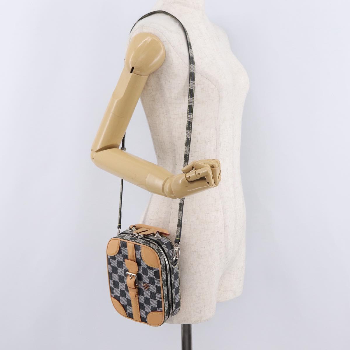 LOUIS VUITTON Damier Versette Vertical Bag White Black N60273 LV Auth 204899SAM